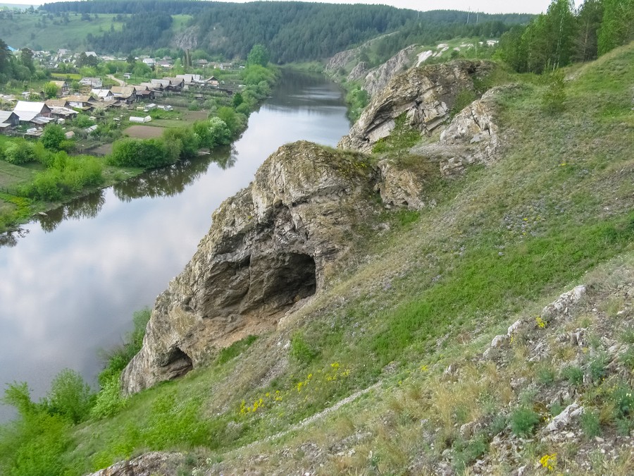 Село курьи свердловская область. Река Пышма Сухоложский район. Сухой Лог река Пышма. Сухой Лог горы Свердловская область. Речка в Сухом Логу.